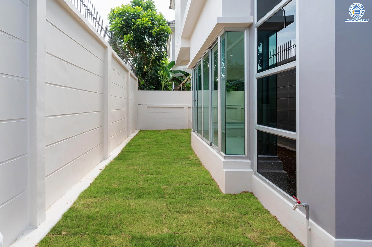 บ้านมือสองตกแต่งใหม่ โครงการ ไลฟ์บางกอกบูเลอวาร์ด ปิ่นเกล้า-เพชรเกษม เนื้อที่กว้างกว่า 52.5 ตร.ว ฟังก์ชัน 3 ห้องนอน 3 ห้องน้ำ 2 ที่จอดรถ บนทำเลติดถนนพุทธมณฑลสาย4 ตอบโจทย์กับทุกครอบครัว ใกล้แหล่งช้อปปิ้ง "เซ็นทรัล ศาลายา" รถไฟฟ้าสายสีน้ำเงิน "สถานีหลักสอง" และจุดขึ้นทางด่วน "ศรีรัช"...